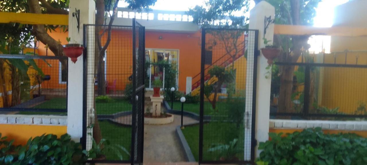 Chan Maison @ Lakshmi Gardens Pondicherry Eksteriør bilde
